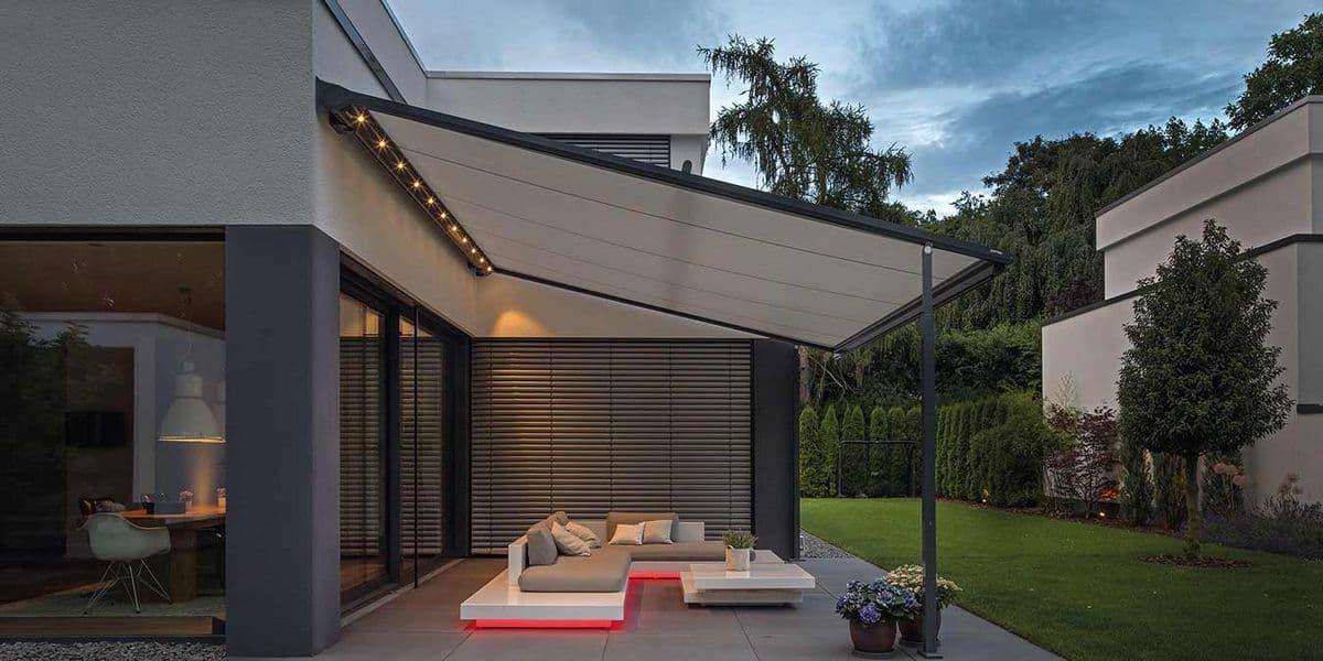 Pergola Markise: Stilvoller Wetterschutz für moderne Terrassen