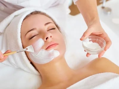 Juverderm – Hochwertige Filler für Volumen und Glätte
