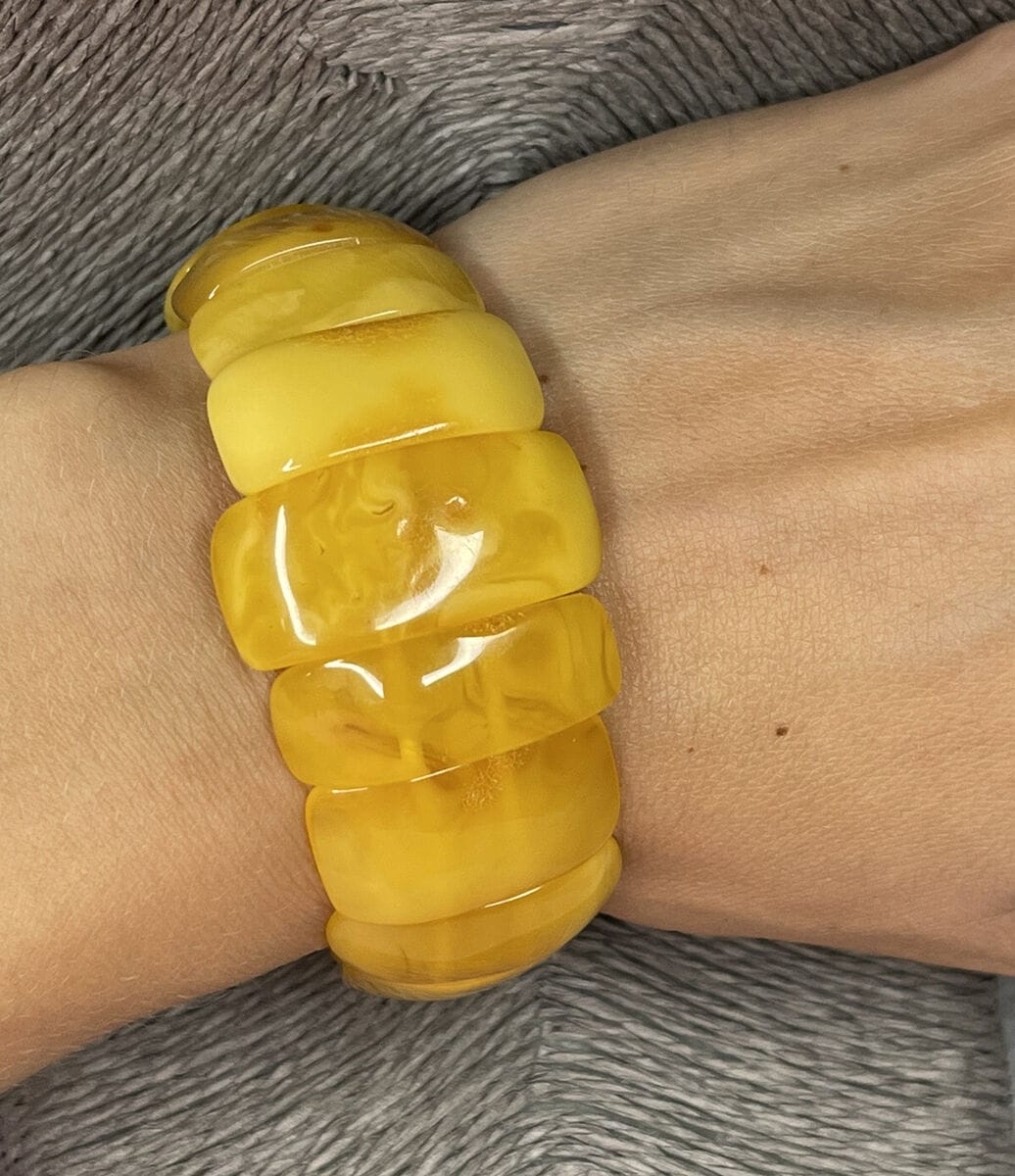 Bernsteinschmuck und die Kreativität polnischer Künstler