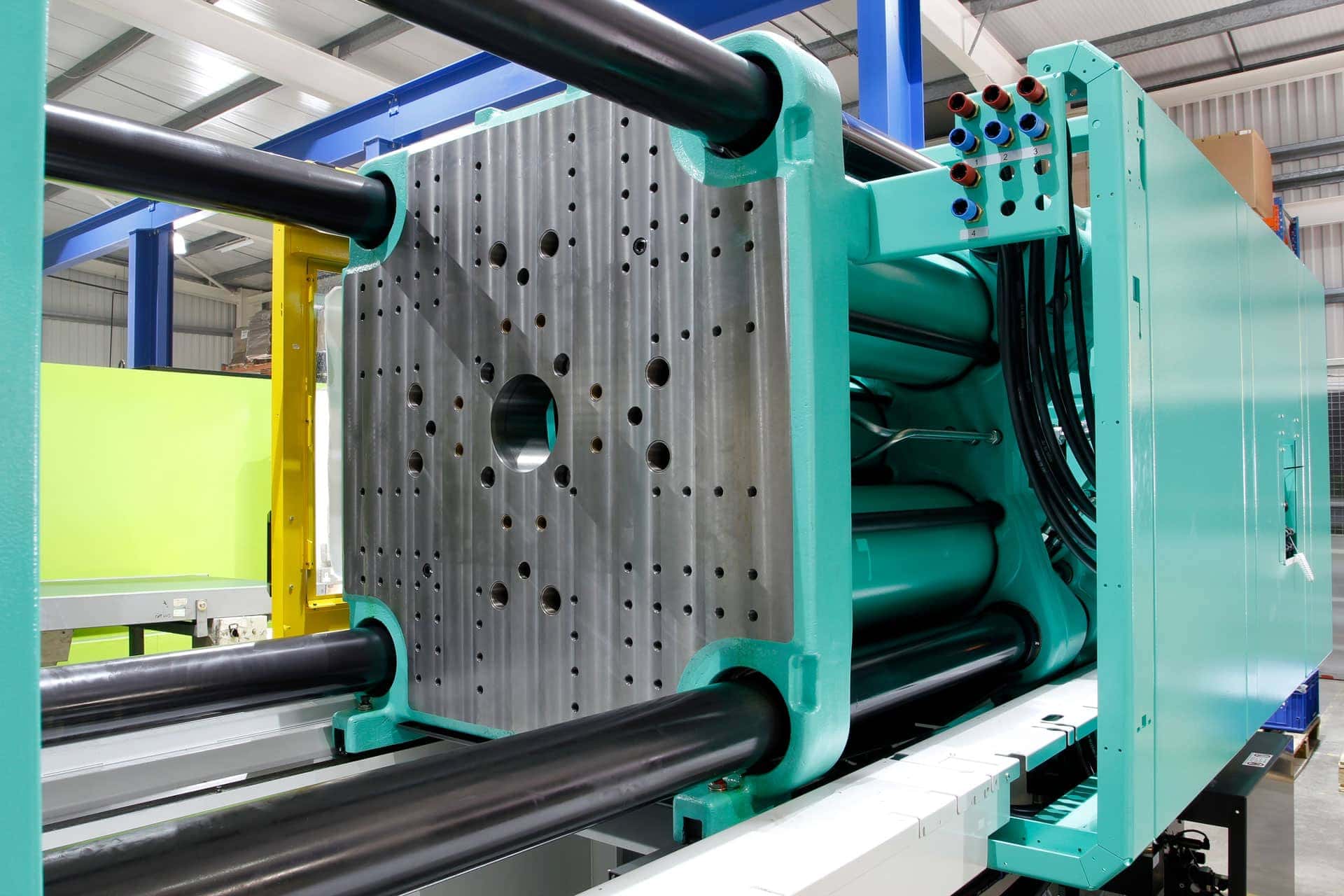 Maxnext GmbH bietet Spritzgussteile: Maßgeschneiderte Lösungen für Ihre Projekte