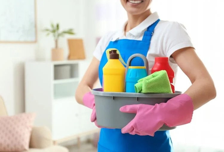 Treppenhausreinigung Berlin – Generosus UG sorgt für Sauberkeit und Werterhalt