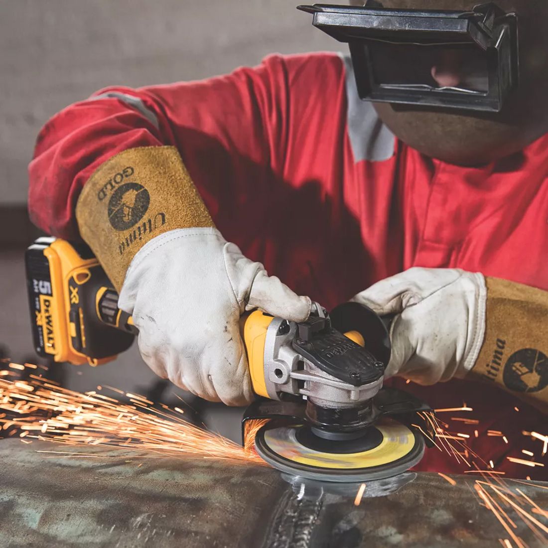 Wie finde ich einen DeWalt Händler in der Nähe mit Top-Preisen?